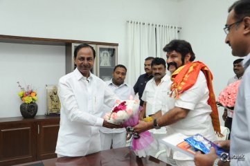 Balakrishna Meets CM KCR